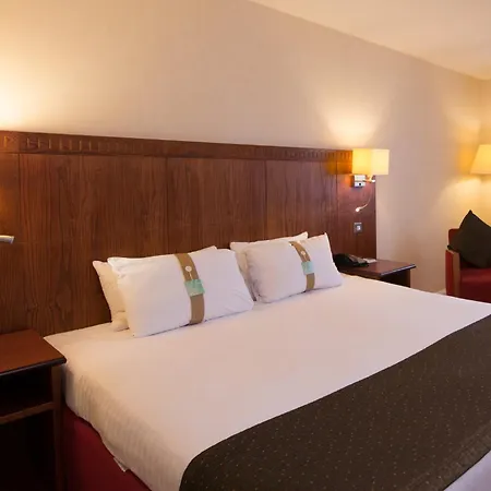 Holiday Inn Northampton By Ihg-2