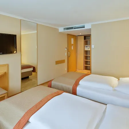 Austria Trend Hotel Ananas Wien-3
