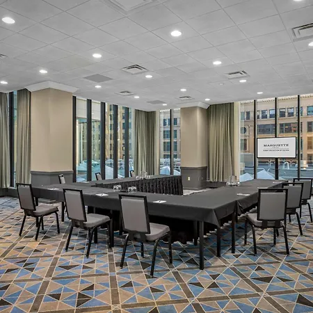 The Marquette Hotel, Curio Collection By Hilton-2