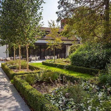 Crowne Plaza Gerrards Cross By Ihg-2