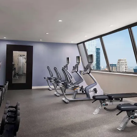Hampton Inn Chicago Downtown/Magnificent Mile-3