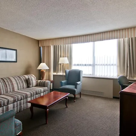 Chateau Lacombe Hotel-2
