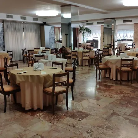 Grand Hotel Duomo-3
