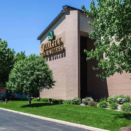 Quality Inn & Suites Peoria North-2