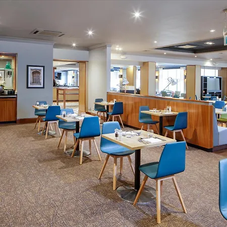 Holiday Inn Peterborough West By Ihg-3