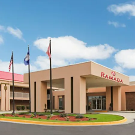 Ramada By Wyndham Wytheville-3