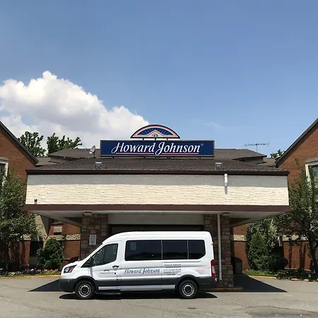 Howard Johnson By Wyndham Newark Airport-2