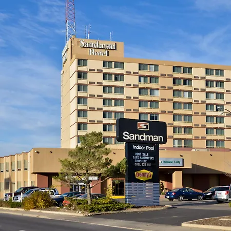 Sandman Hotel Lethbridge-2