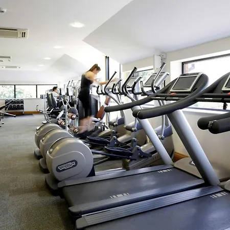 Macdonald Alveston Manor Hotel & Spa-3