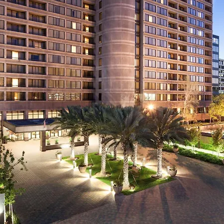 Doubletree By Hilton Hotel & Suites Houston By The Galleria-3