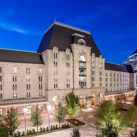 Hotel Crescent Court-3