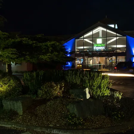 Holiday Inn Express Portsmouth - North By Ihg-2