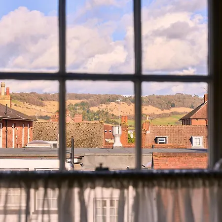 The White Horse - A Heartwood Inn-2