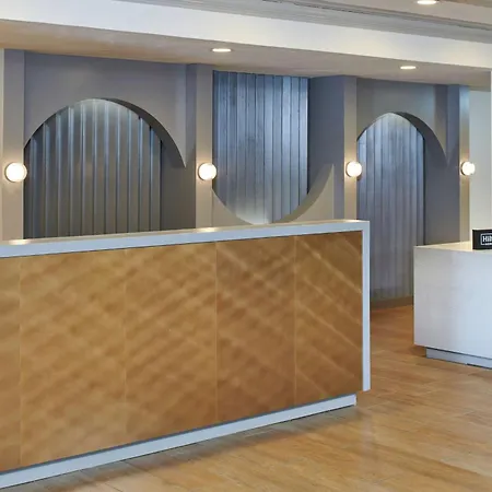 Doubletree By Hilton Hotel Berkeley Marina-3