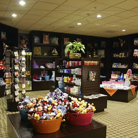 Anaheim Majestic Garden Hotel-3