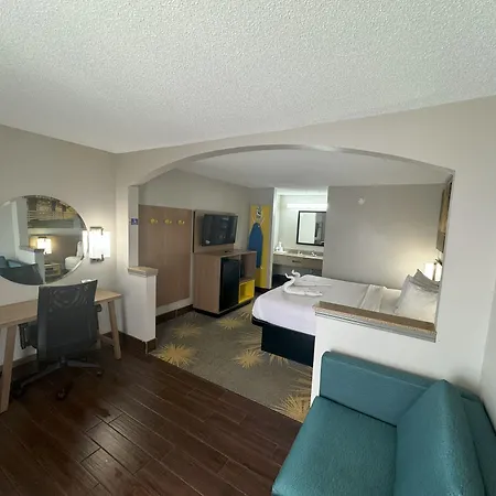 Days Inn & Suites By Wyndham Tuscaloosa - Univ. Of Alabama-3