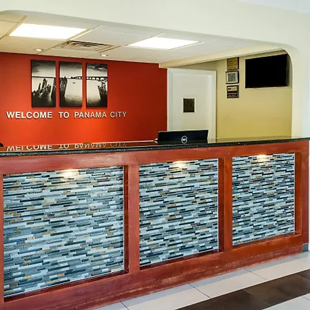 Rodeway Inn Panama City-2