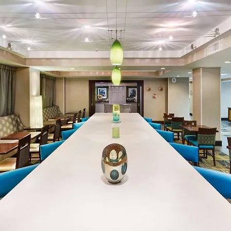 Hampton Inn Atlanta Perimeter Center-2