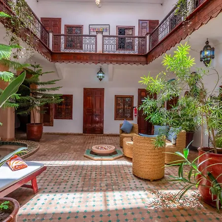 Riad Saba-3