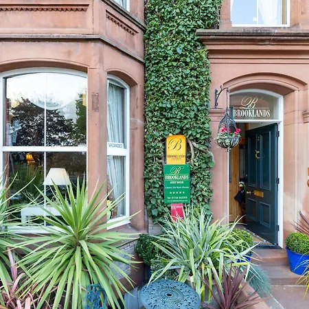 Brooklands 5 Star Guest House-3