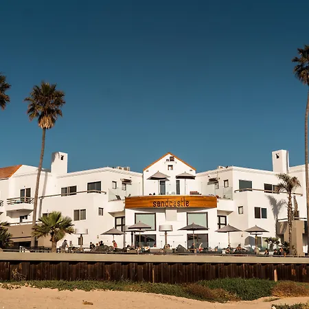 Sandcastle Hotel On The Beach-2