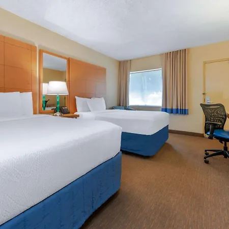 La Quinta By Wyndham Fort Lauderdale Pompano Beach-2