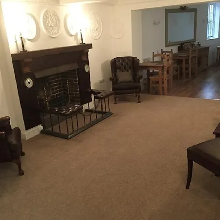 Three Crowns Guest House-2