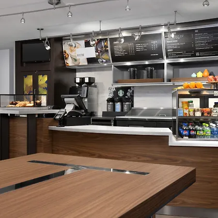 Courtyard By Marriott Orlando East/Ucf Area-2