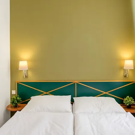 Hotel Mala Strana-2