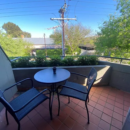 Adelaide Inn-2