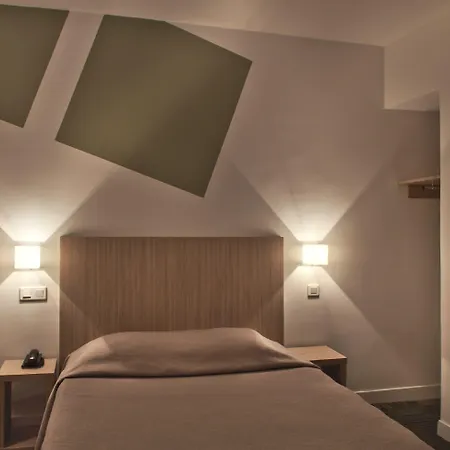 Louisa Hotel Paris-3