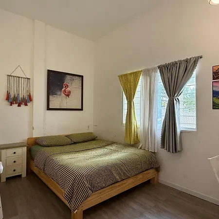 Lily'S Hostel-3