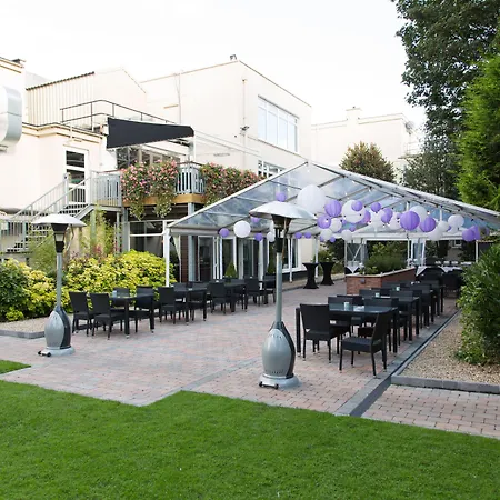 The Sandymount Hotel-2