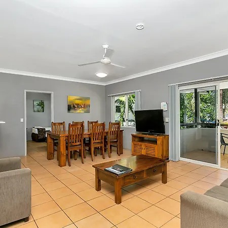 Cairns Reef Apartments & Motel-2