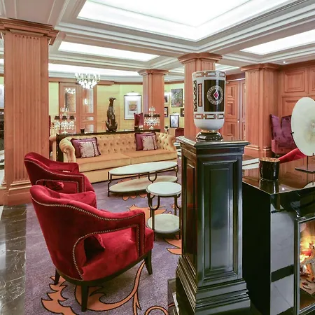 Maison Astor Paris, Curio Collection By Hilton-3