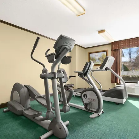 Ramada Limited - Columbia-2