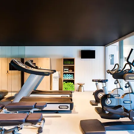 Ovolo Sydney Woolloomooloo, A Wyndham Hotel-3
