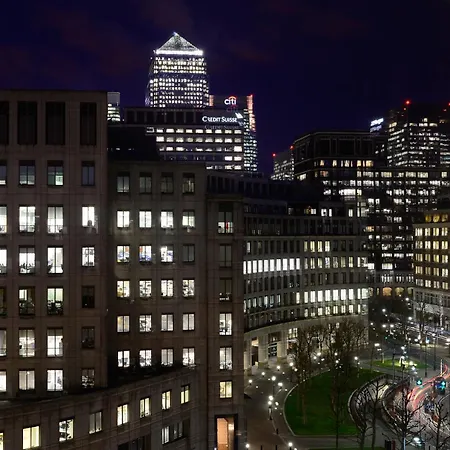 Canary Riverside Plaza Hotel-3