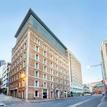 Furama Darling Harbour-2
