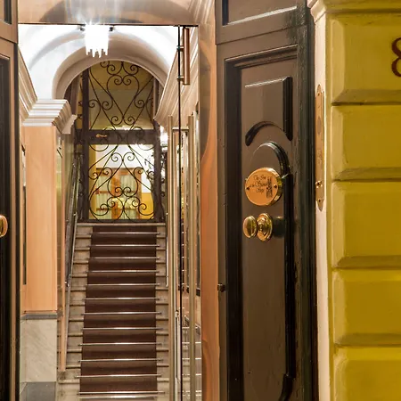 The Inn At The Spanish Steps-3