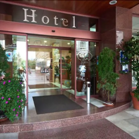 Hotel Ciudad De Vigo-2