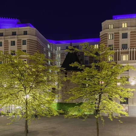 Novotel Brussels City Centre-3