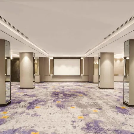 Holiday Inn Bangkok By Ihg-3