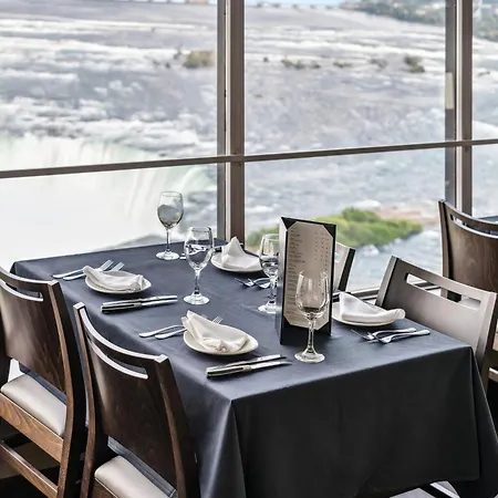 Tower Hotel At Fallsview-3