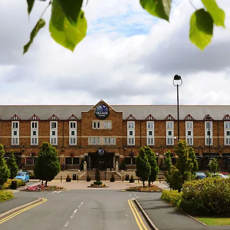 Village Hotel Birmingham Dudley-3