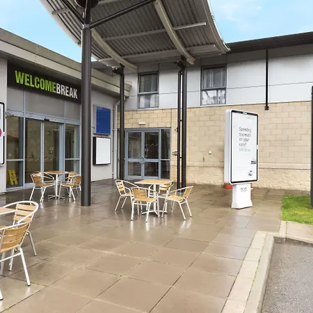 Days Inn By Wyndham Donington-2