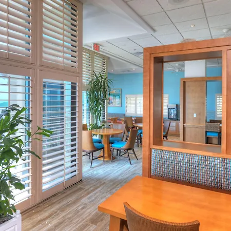 Bahama House - Daytona Beach Shores-3