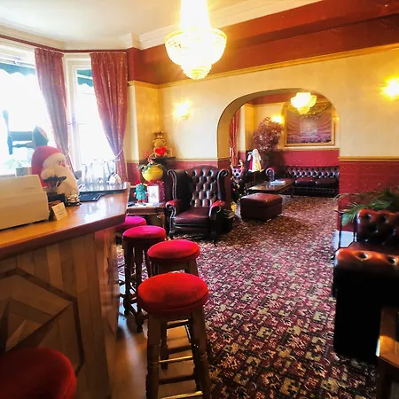 Ilfracombe House Hotel - Near Cliffs Pavilion-3