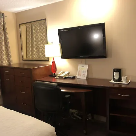 Days Inn By Wyndham Fredericton-2