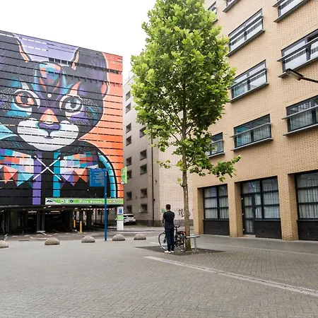 Leonardo Hotel Hengelo City Center-3